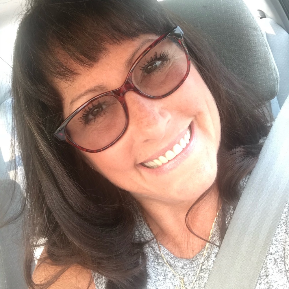 Meet your Posher, Nadine